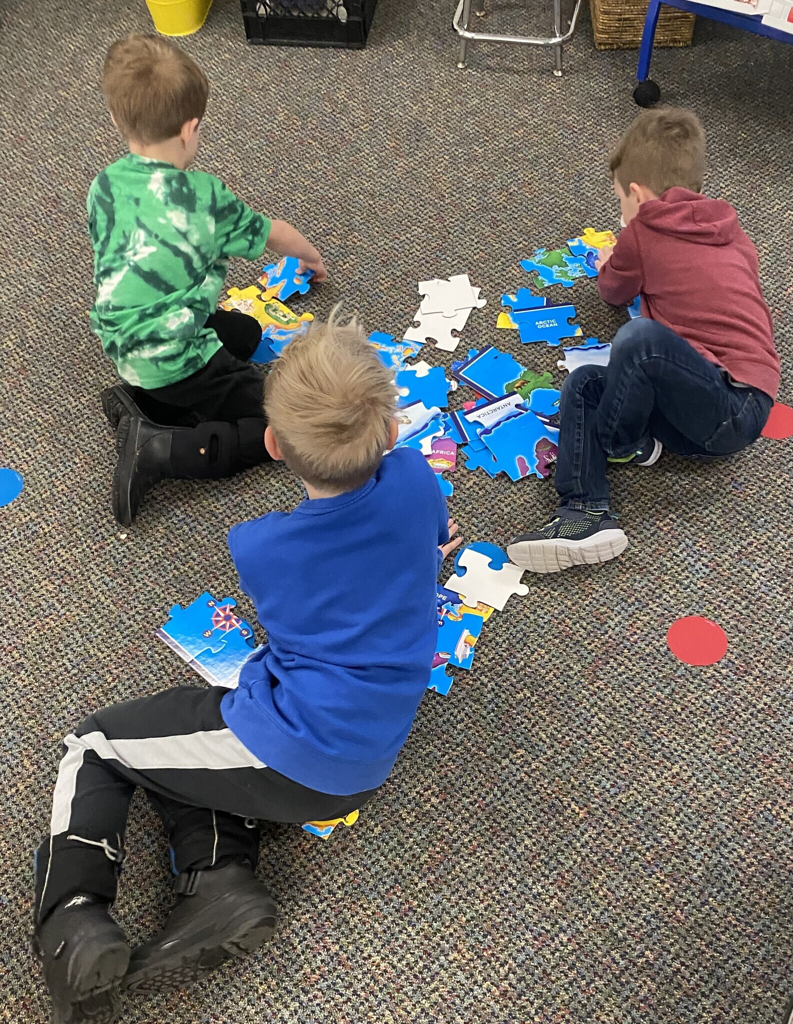 Puzzles develop memory skills, as well as an ability to plan, test ideas and solve problems. While completing a puzzle, children need to remember shapes, colors, positions and strategies to complete them. These skills are important foundational skills for all future learning.